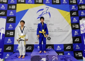 5D591BB9-EAA6-473C-B497-4052D2E8BFC2