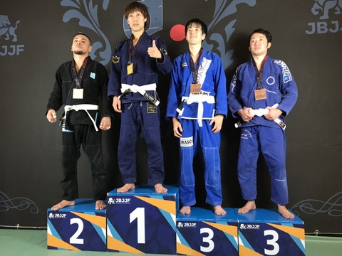 [画像:e0ef3ce5-s.jpg]