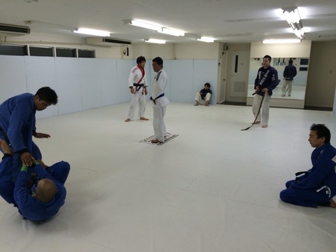 2015-12-23-21-04-00