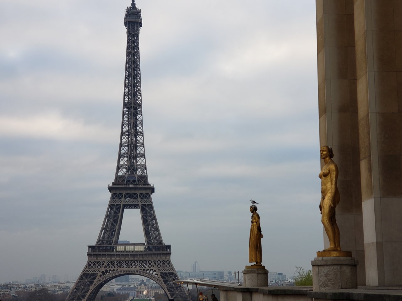 パリ一日目 市内観光 お買い物 アリスおばさんの旅と思い出 パリ一日目 市内観光 お買い物 アリスおばさんの旅と思い出