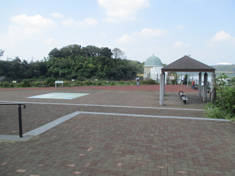 54広場1