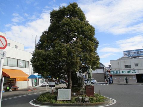 33ガラスのうさぎ像1