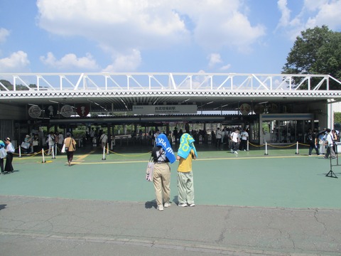 114西武球場前駅