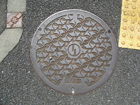 11-2稲城市イチョウ