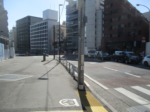 11北参道交差点3