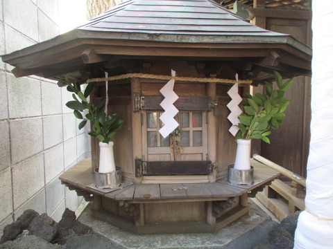 31雷電稲荷神社9