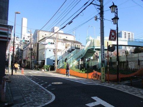 120歩道橋１