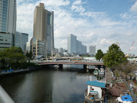 152歩道橋上から２