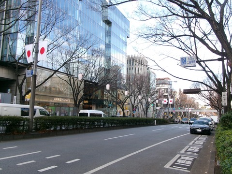 82表参道１