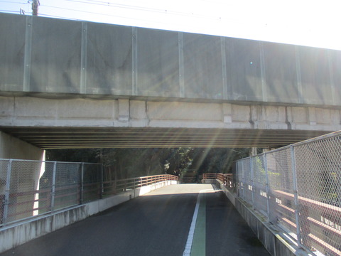 31丸ノ内陸橋5
