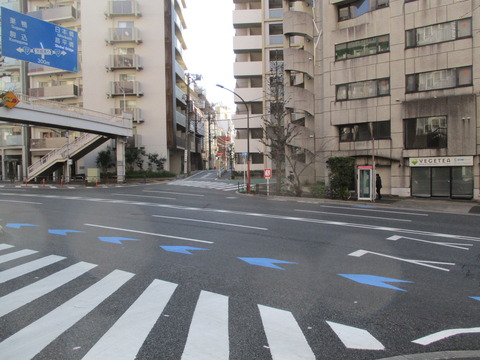 281新壱岐坂1