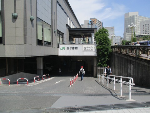 135四ツ谷駅2