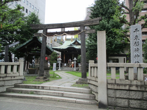 85千束稲荷神社1