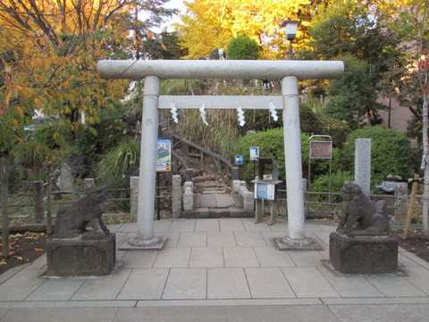 130富士塚1