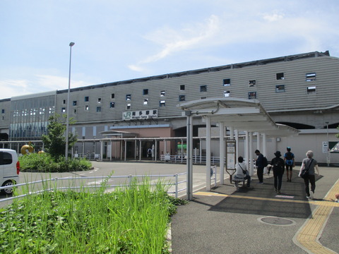 12南多摩駅1