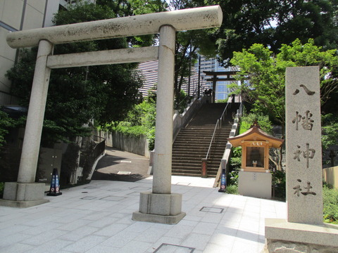 131西久保八幡神社