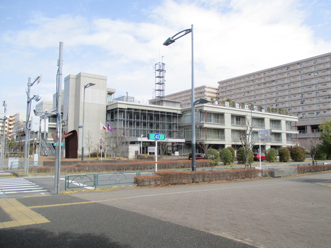 83立川市役所1