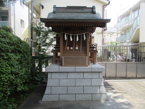 69三峯神社13