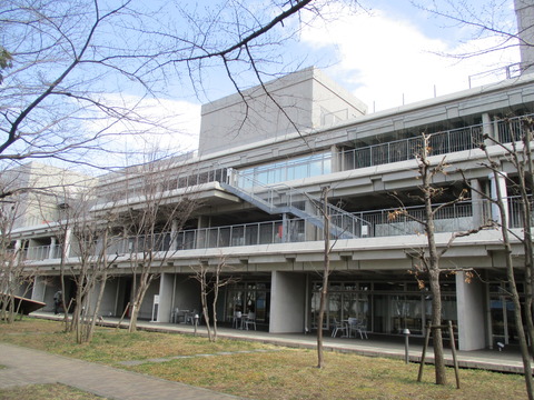 85立川市役所3