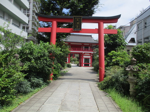 87表参道鳥居