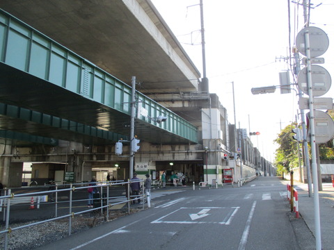 24丸山駅1