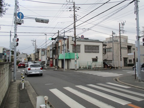 180遠くに海神中学校