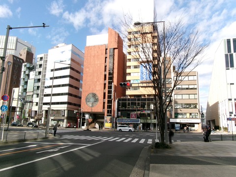 70南青山五丁目交差点１