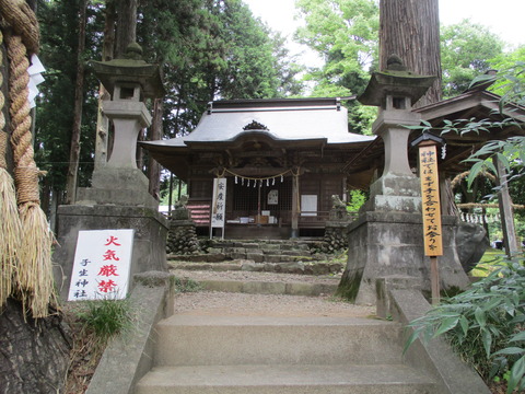 171子生神社４