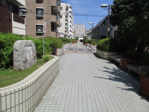 85石碑1