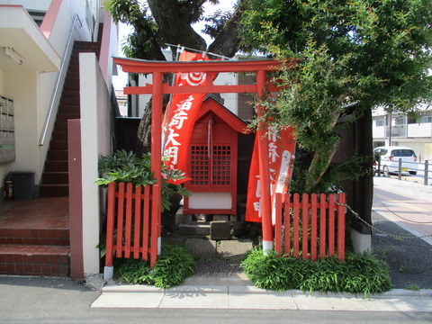 219稲荷神社1