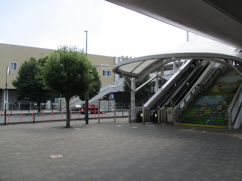 50狭山市駅1