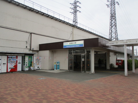 02武蔵砂川駅