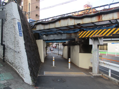 15小田急線2