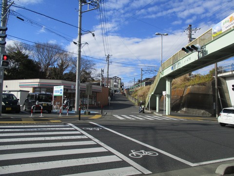 28駅方面へ