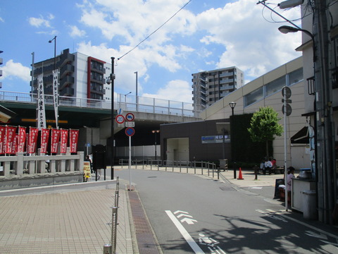 102椎名町駅
