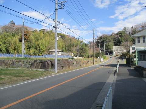 172長い坂道