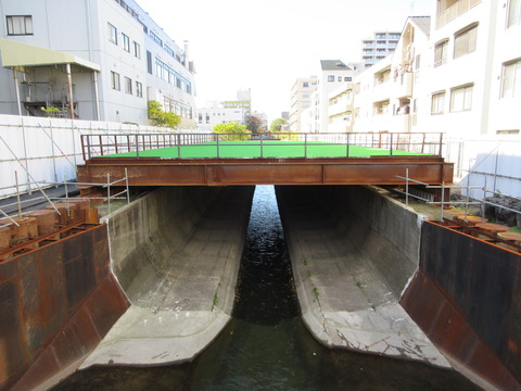 163本郷橋5