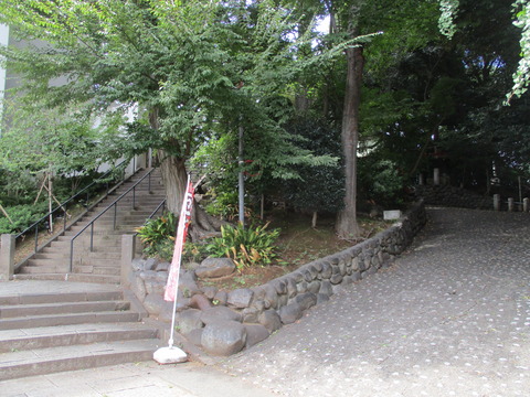 58駒繋神社2