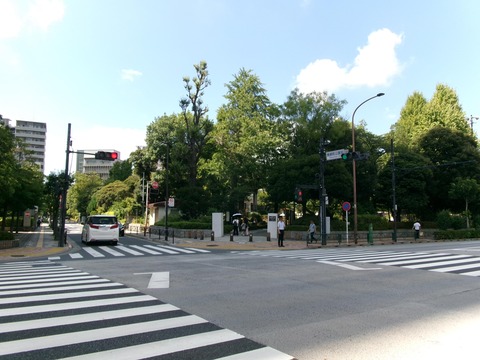 123横網町公園前交差点