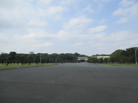 11皇居前広場