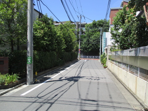 52旧いもり川道11