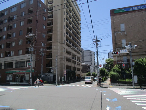 146化粧坂１