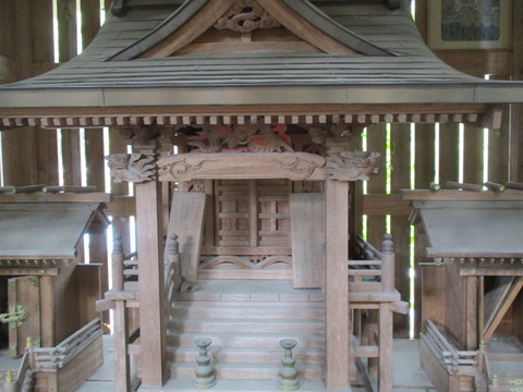 33根元神社12