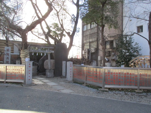 31芸能浅間神社1