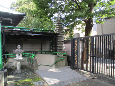 201円泉寺30