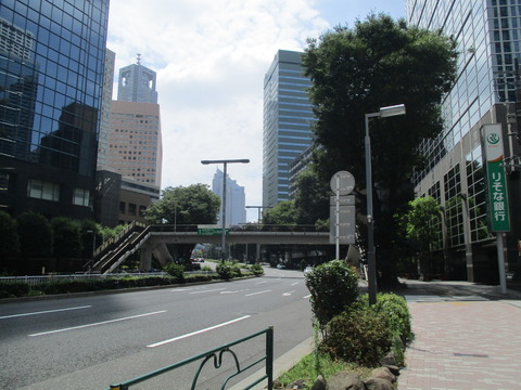 103公園通り