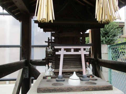 56稲荷神社3