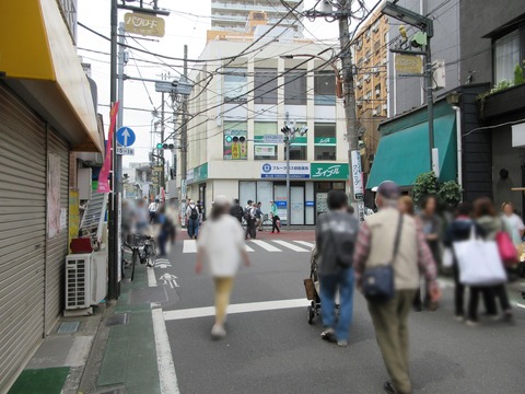 93石神井公園駅入口交差点