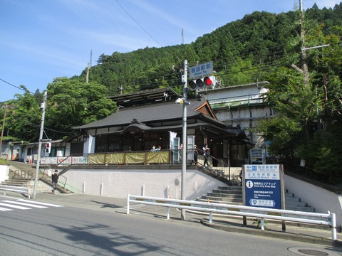 01御嶽駅