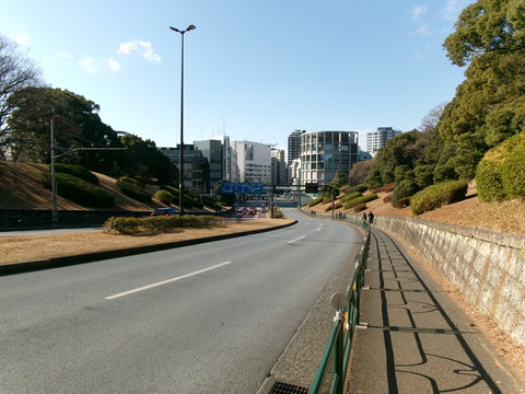 94代々木公園通り